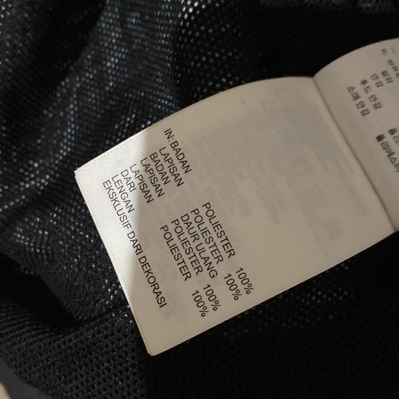 NIKE Size M Ladies Jacket In Perfect Cond - Picture 7 of 8